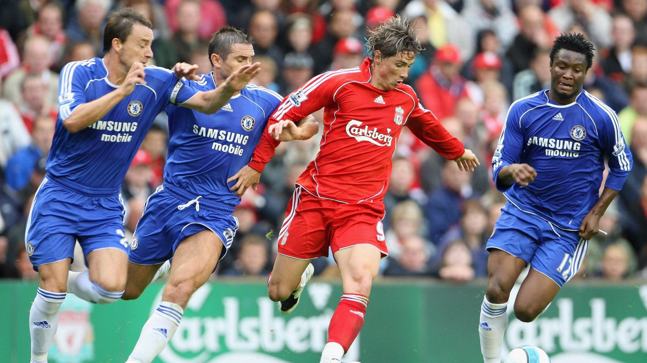 德甲激烈，球迷留言支持，德甲消息